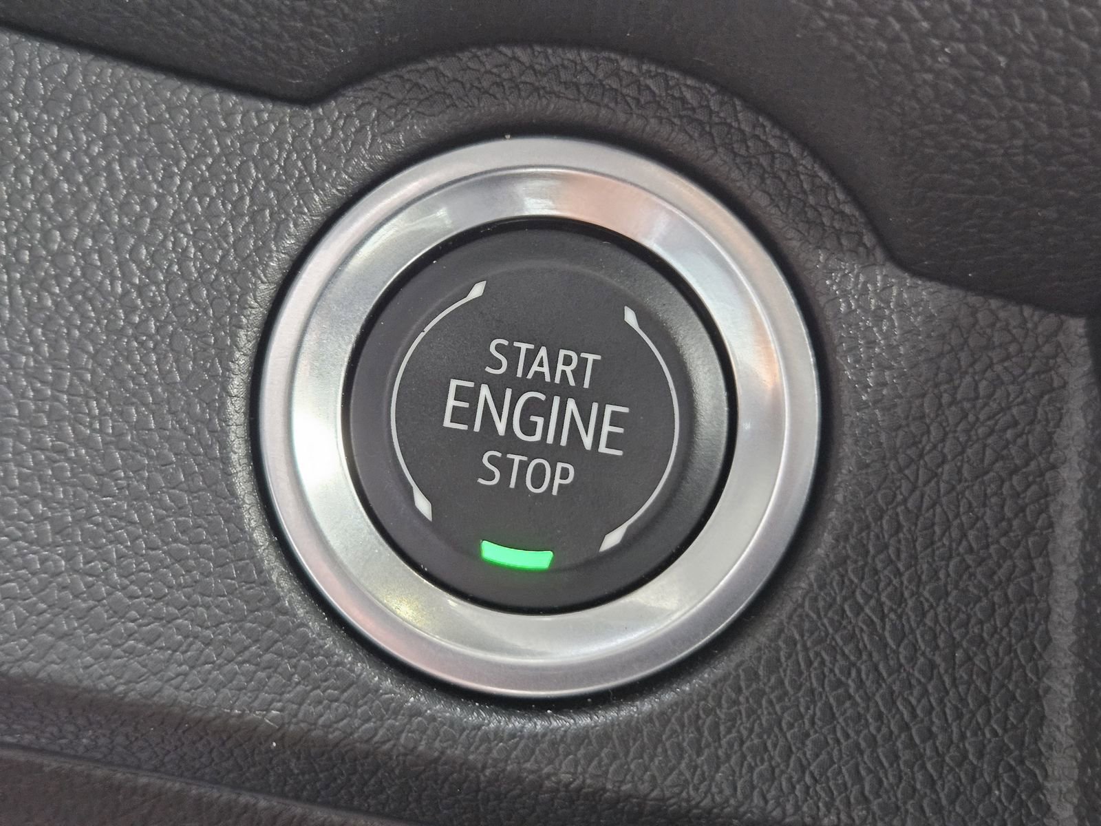 Certified 2024 Chevrolet Traverse RS w/ LPO, Floor Liner Package image 22