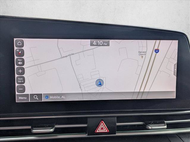 Used 2025 Hyundai Elantra SEL FWD image 14