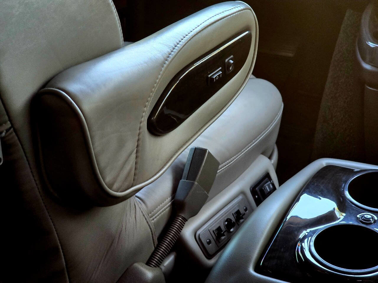 Used 2016 GMC Savana 2500 image 86