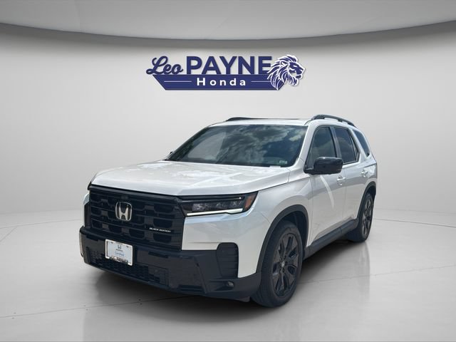 Certified 2026 Honda Pilot Black Edition image 3