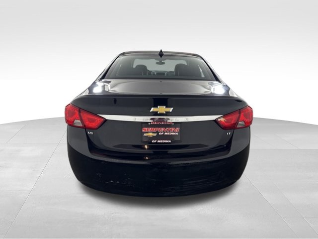 Used 2015 Chevrolet Impala LT FWD image 6