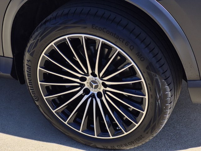 Certified 2026 Mercedes-Benz GLC 300 4MATIC image 8