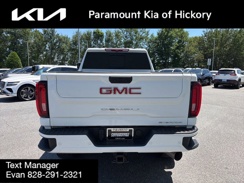 Used 2023 GMC Sierra 3500 Denali AWD/4WD image 8