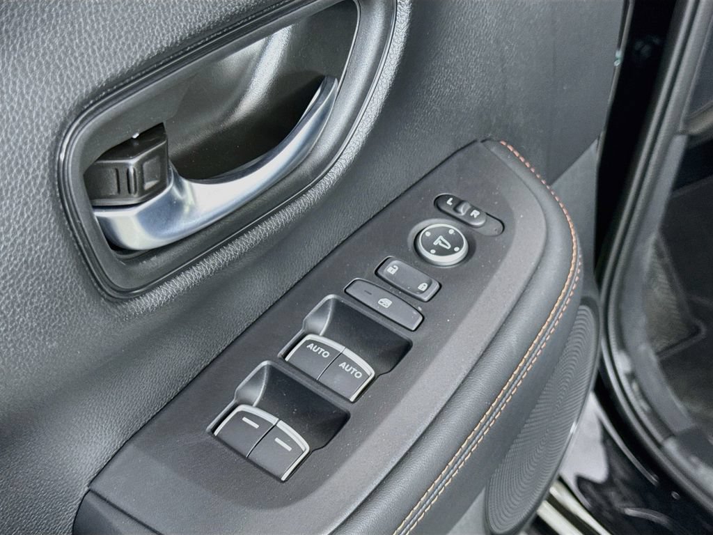 Certified 2026 Honda HR-V Sport image 18