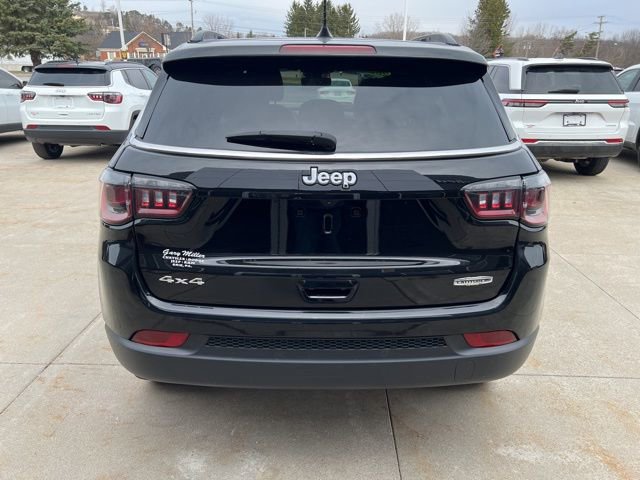 Used 2023 Jeep Compass Latitude image 5