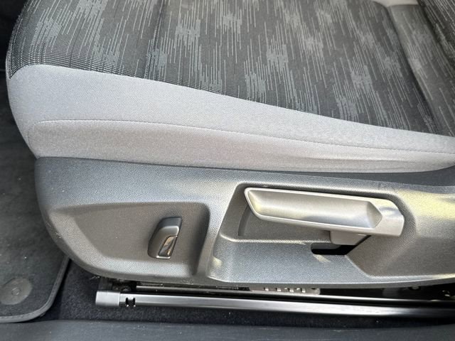 Certified 2022 Volkswagen ID.4 Pro image 39