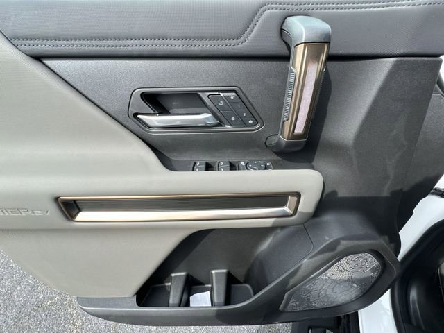 New 2025 GMC Hummer EV 2X image 13