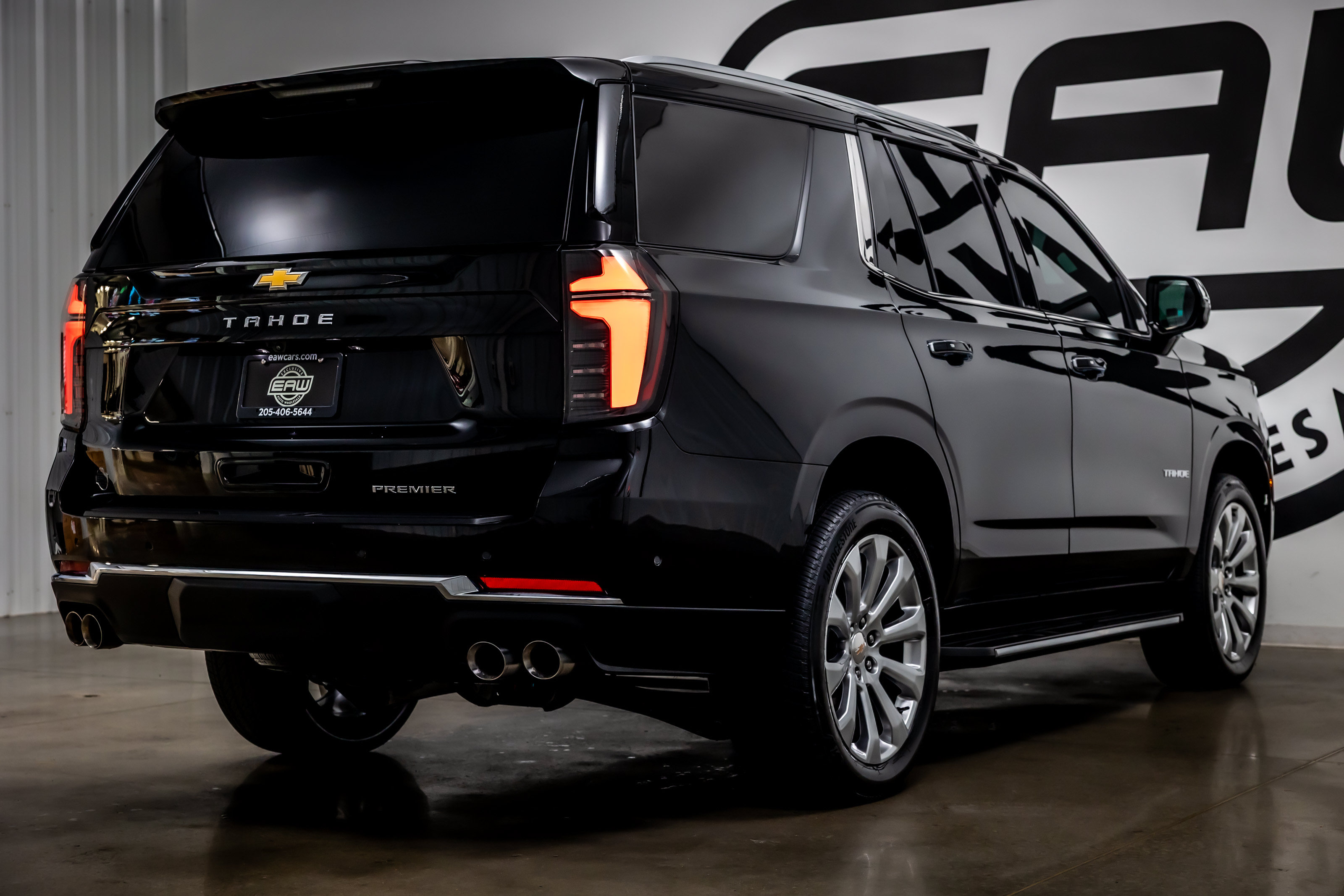 Used 2025 Chevrolet Tahoe Premier RWD image 31