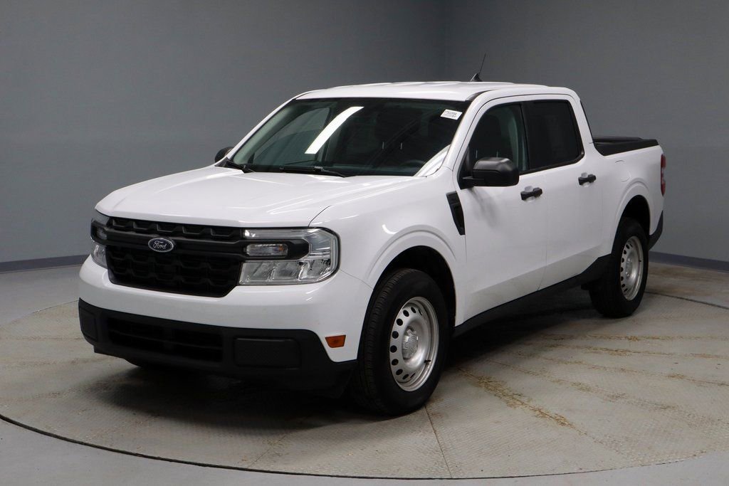 Certified 2024 Ford Maverick XL image 6