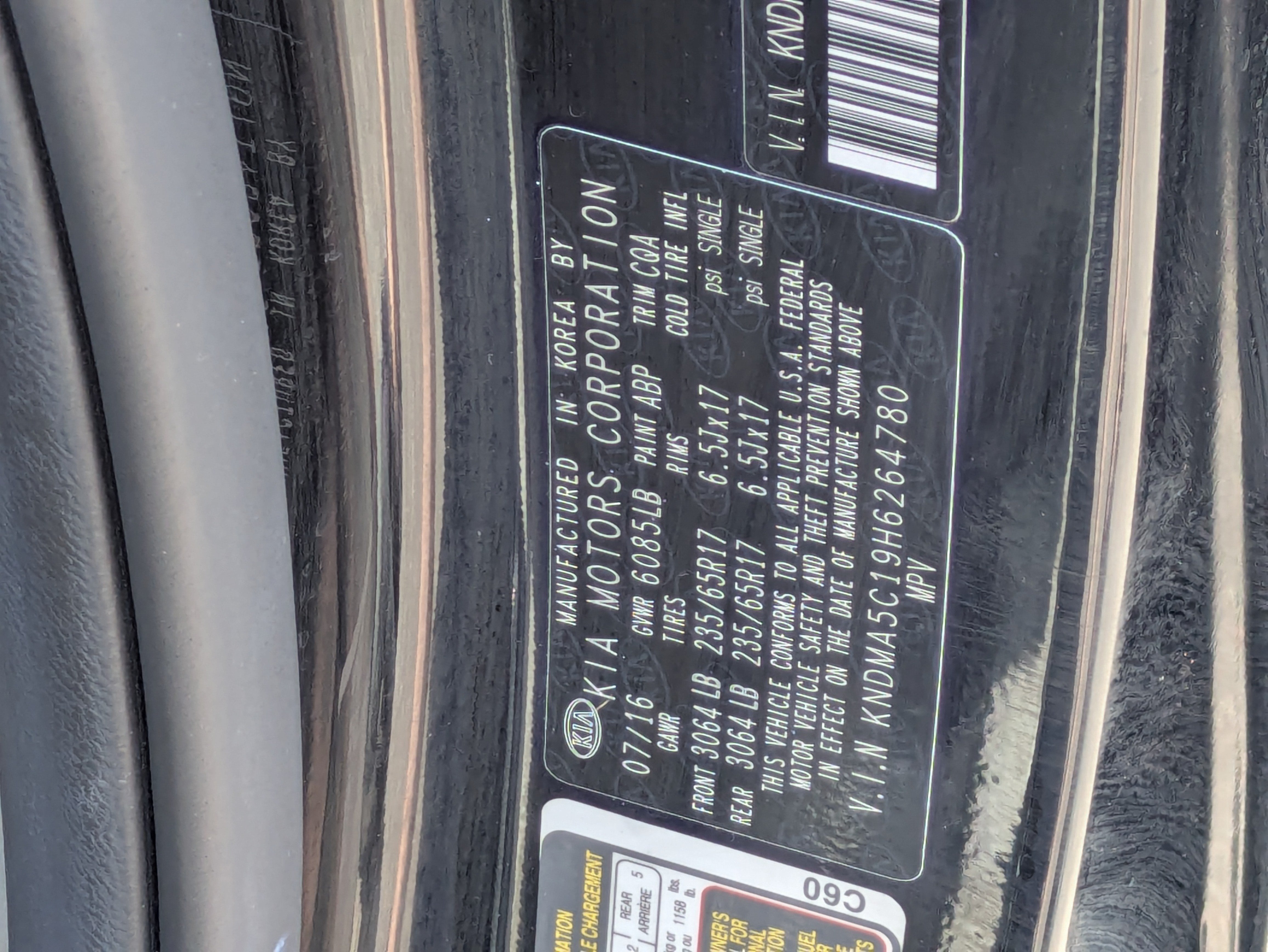 Used 2017 Kia Sedona L FWD image 32