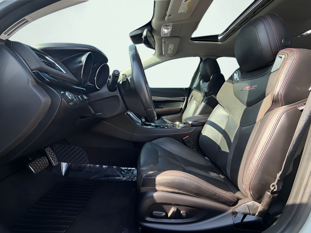 Used 2015 Chevrolet SS RWD image 16