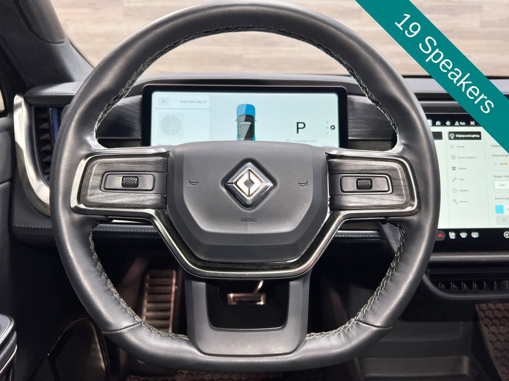 Used 2024 Rivian R1S Adventure AWD/4WD image 3