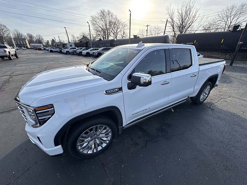 Used 2022 GMC Sierra 1500 Denali w/ Denali Reserve Package image 17