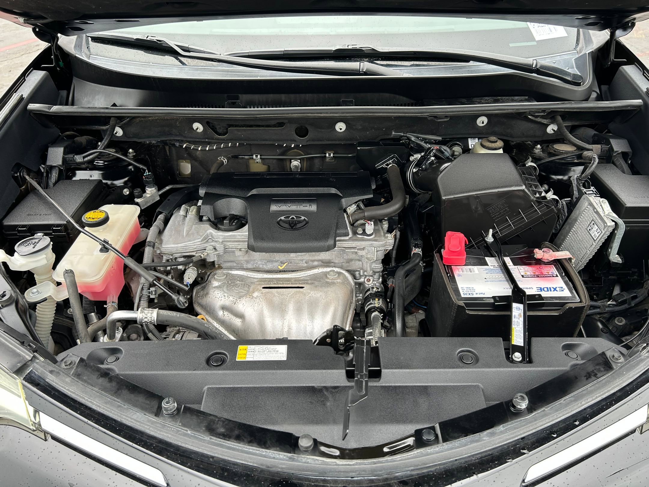 Used 2016 Toyota RAV4 XLE AWD/4WD image 33