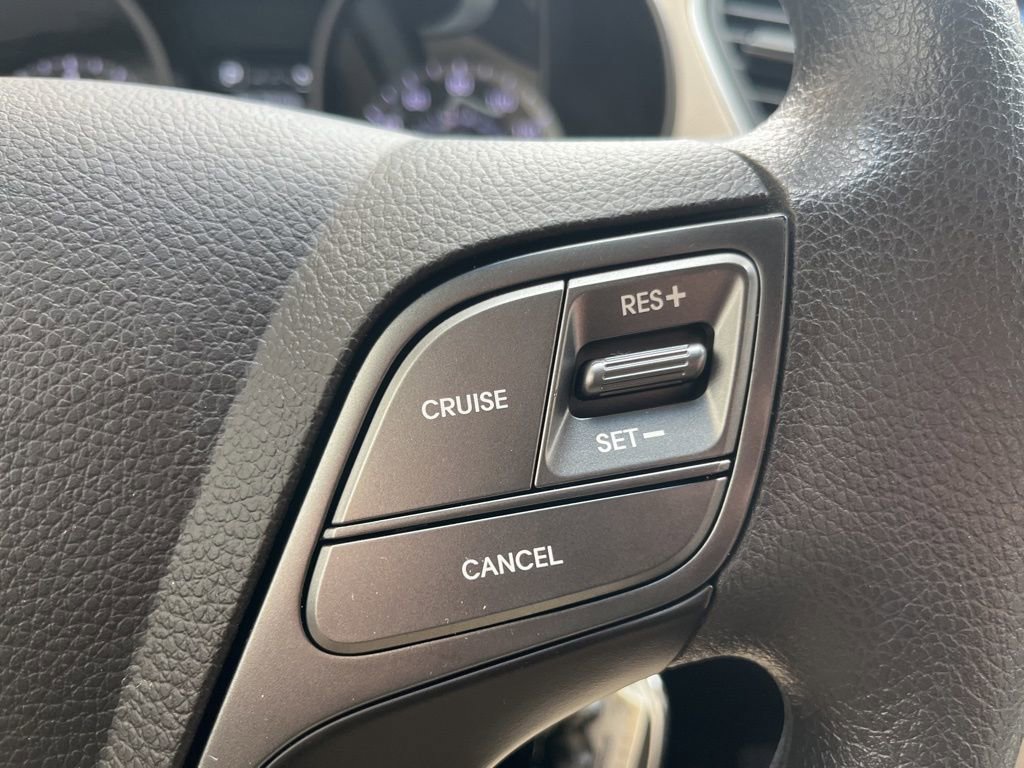 Used 2017 Hyundai Santa Fe Sport image 21