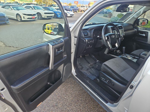 Used 2021 Toyota 4Runner SR5 AWD/4WD image 8