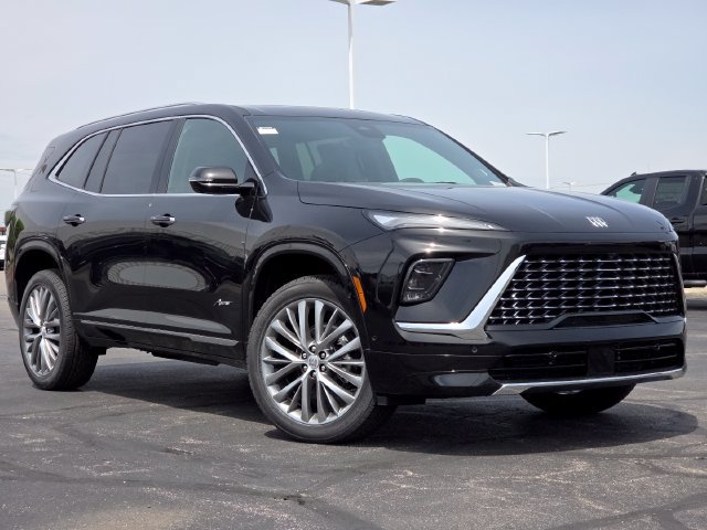 New 2026 Buick Enclave Avenir w/ Super Cruise Package FWD image 2