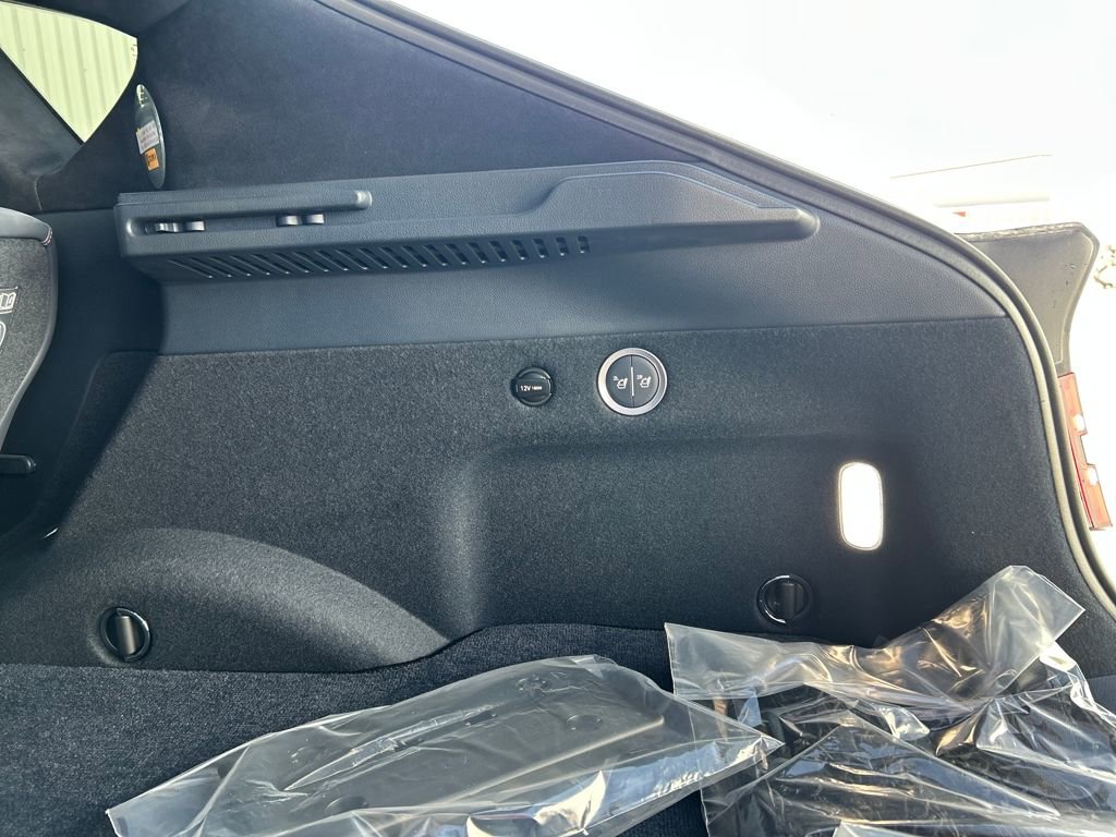 New 2026 Genesis GV80 3.5T e-SC image 38