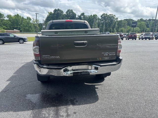 Used 2009 Toyota Tacoma PreRunner RWD image 3