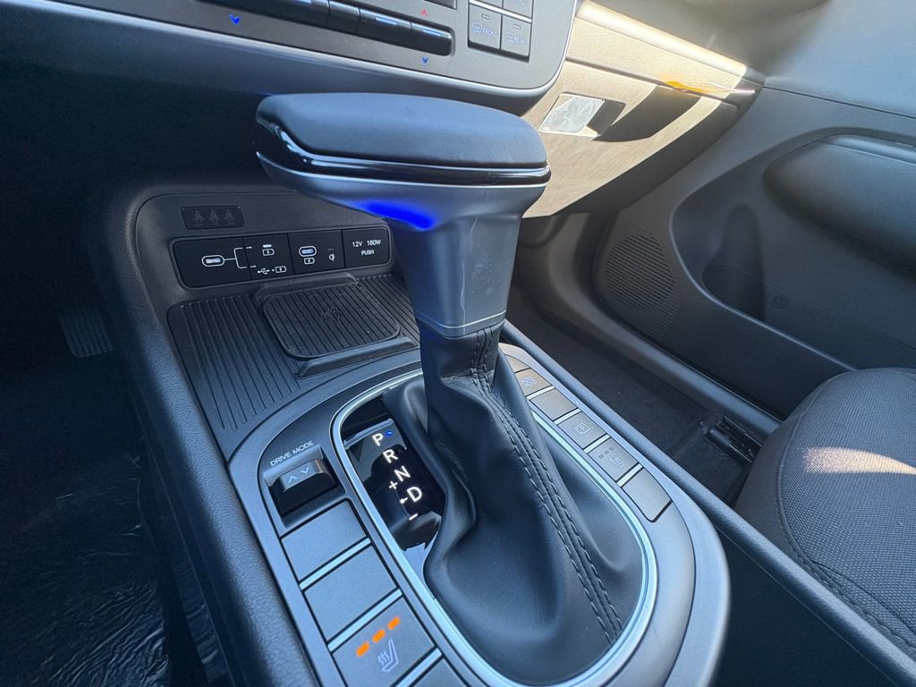 New 2026 Hyundai Kona SEL Sport FWD image 33