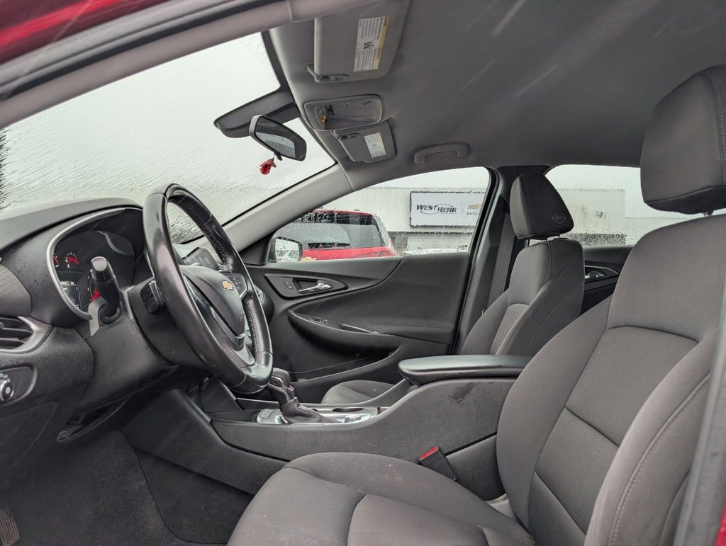 Used 2022 Chevrolet Malibu RS image 12