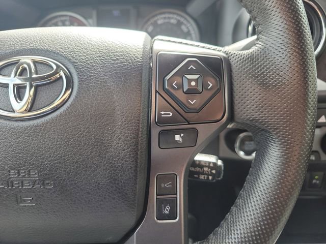 Used 2022 Toyota Tacoma TRD Off-Road w/ Technology Package image 25