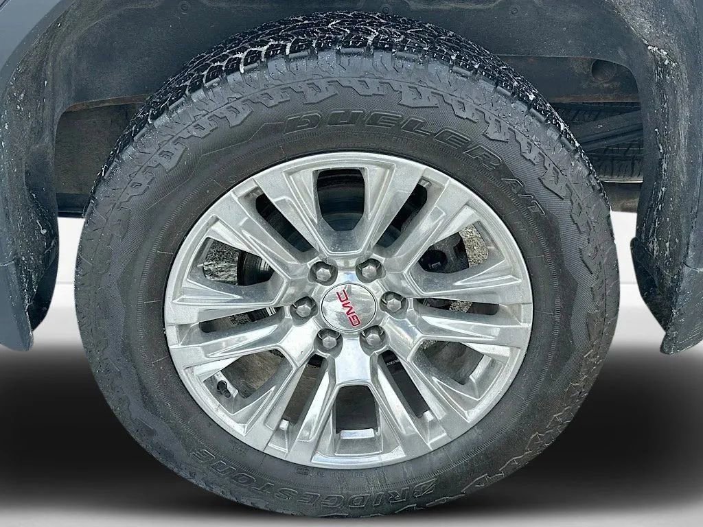 Used 2023 GMC Sierra 1500 Denali w/ Technology Package image 32