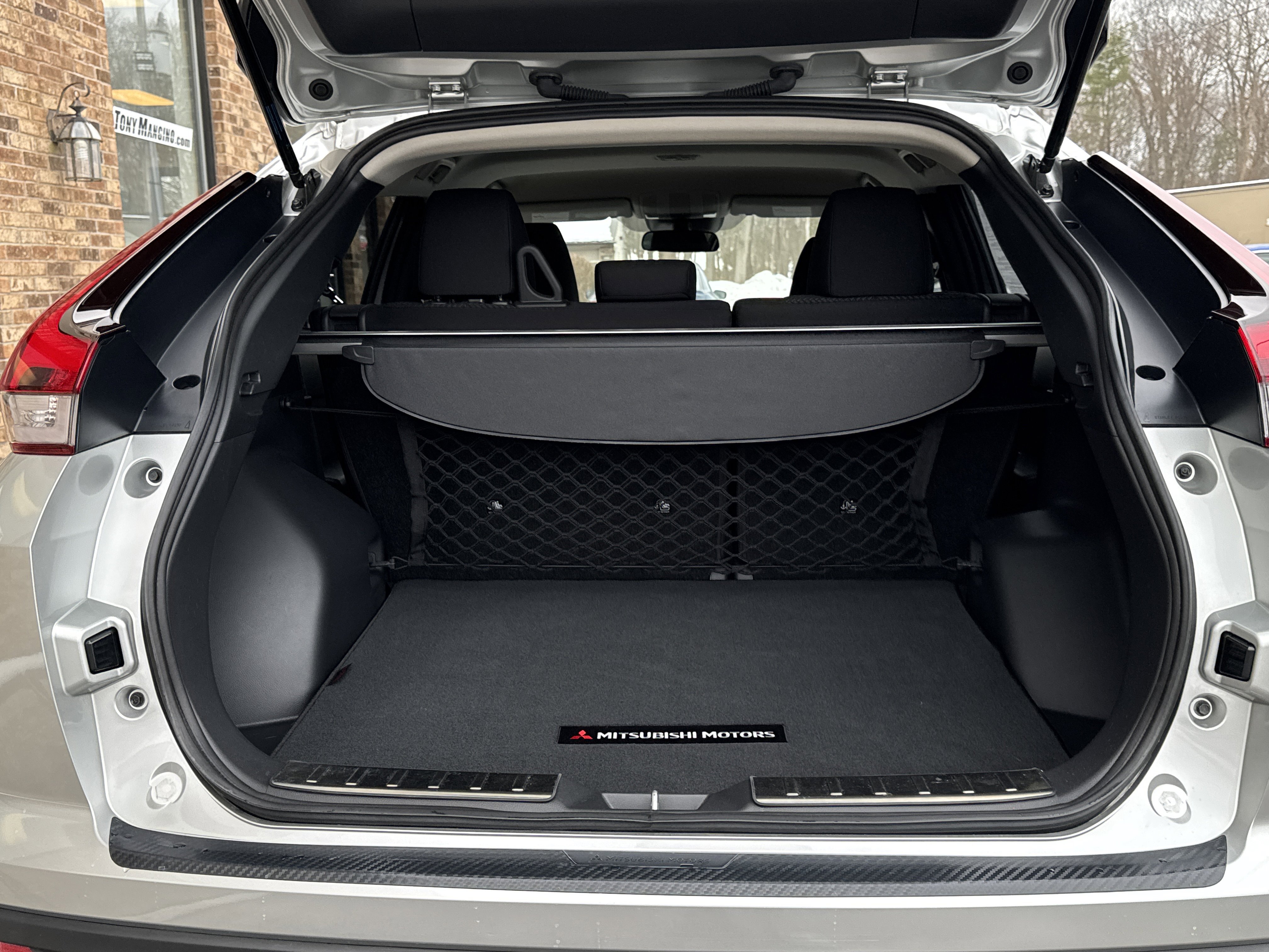 Used 2022 Mitsubishi Eclipse Cross LE image 11