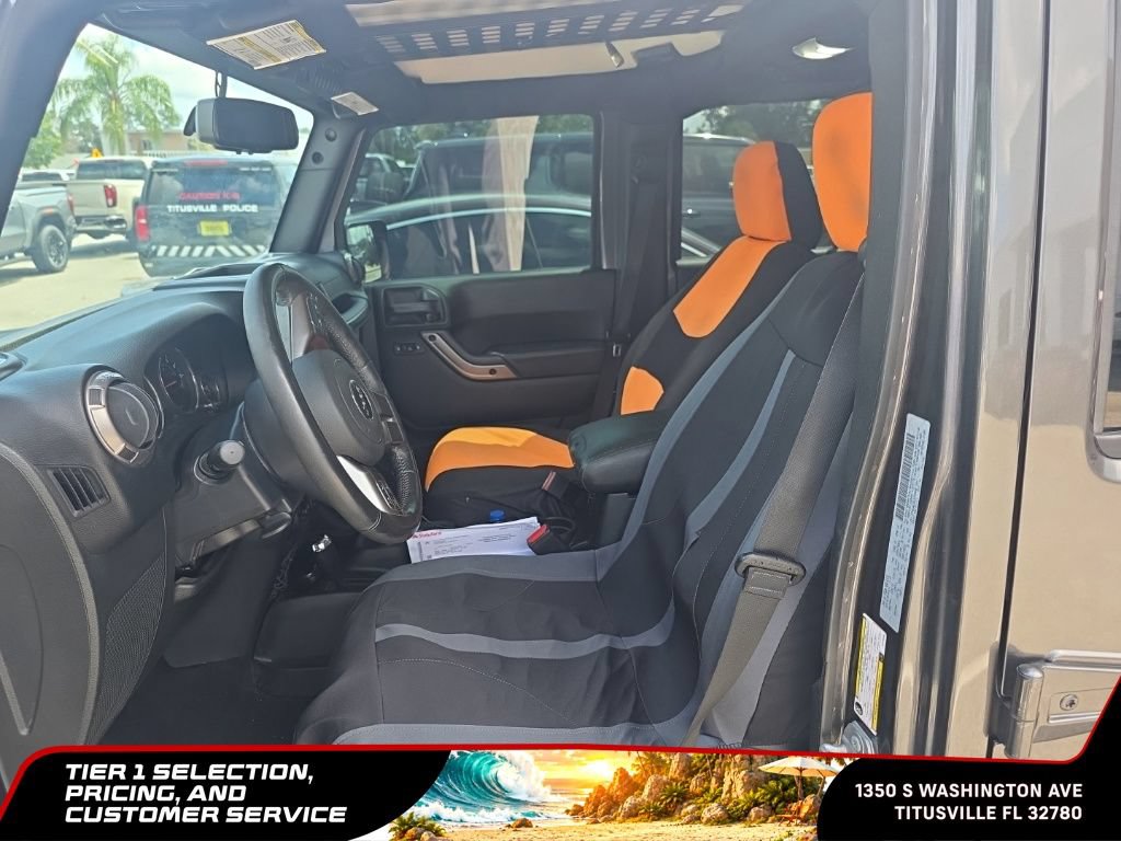 Used 2018 Jeep Wrangler Unlimited Sahara AWD/4WD image 12