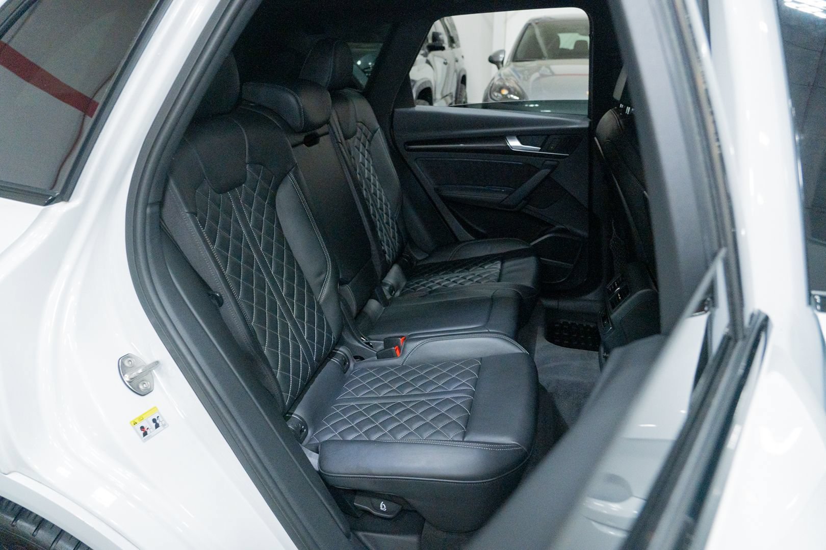 Used 2020 Audi SQ5 Premium Plus w/ Premium Plus Package AWD/4WD image 31