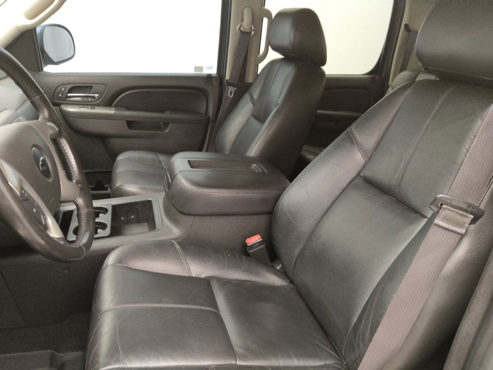 Used 2013 Chevrolet Silverado 1500 LTZ w/ LTZ Plus Package AWD/4WD image 17