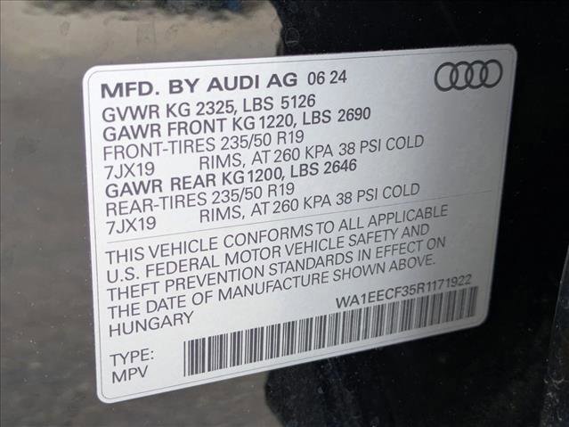 Used 2024 Audi Q3 2.0T Premium Plus w/ Premium Plus Package AWD/4WD image 15