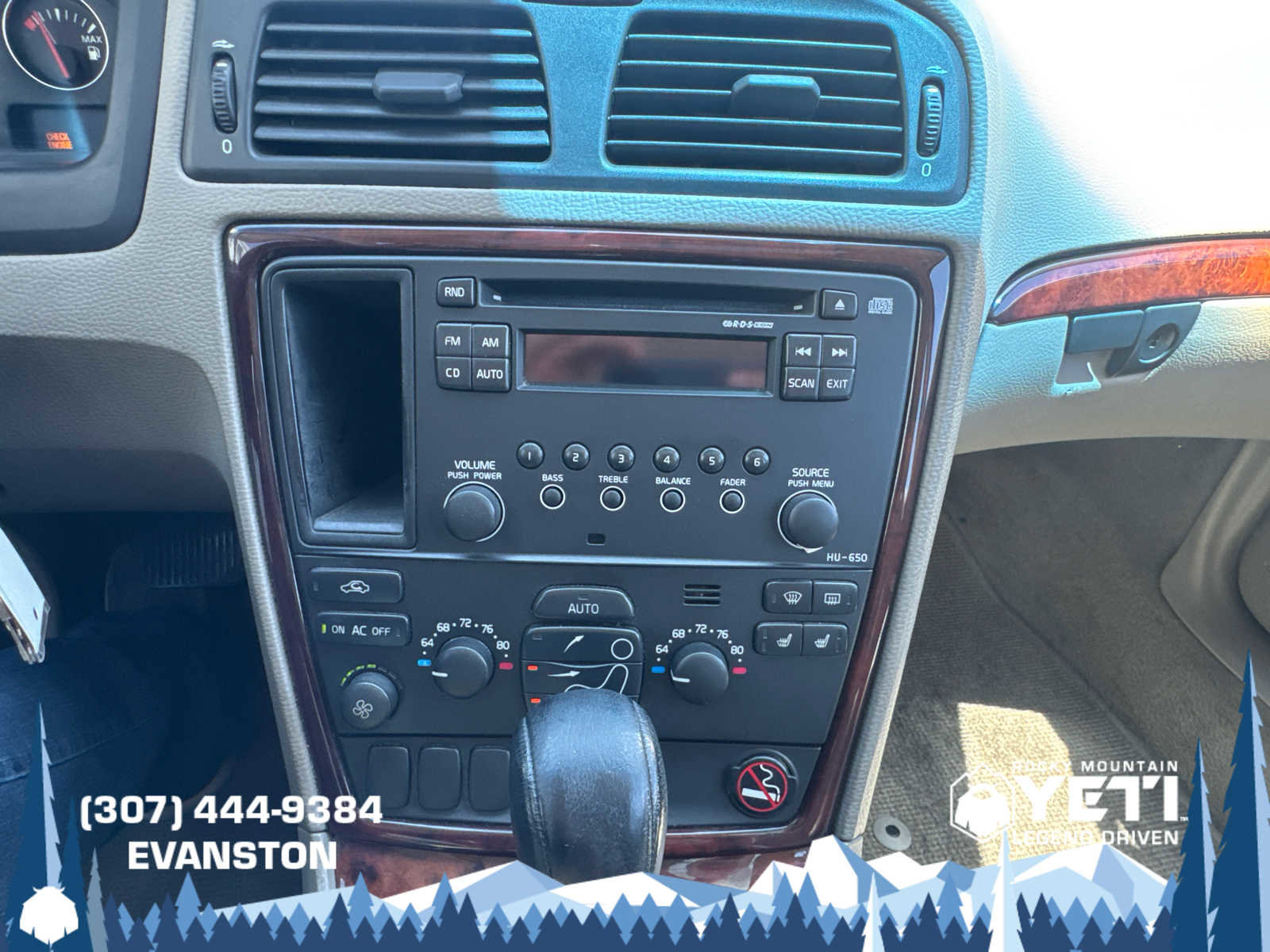 Used 2005 Volvo XC70 AWD/4WD image 28
