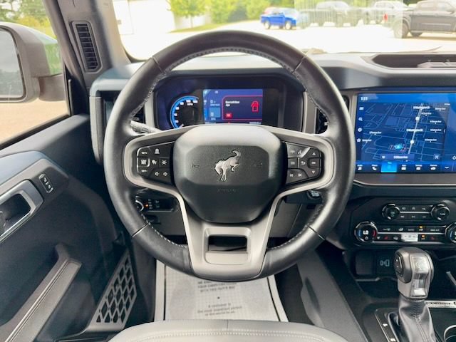 Used 2023 Ford Bronco Outer Banks AWD/4WD image 15