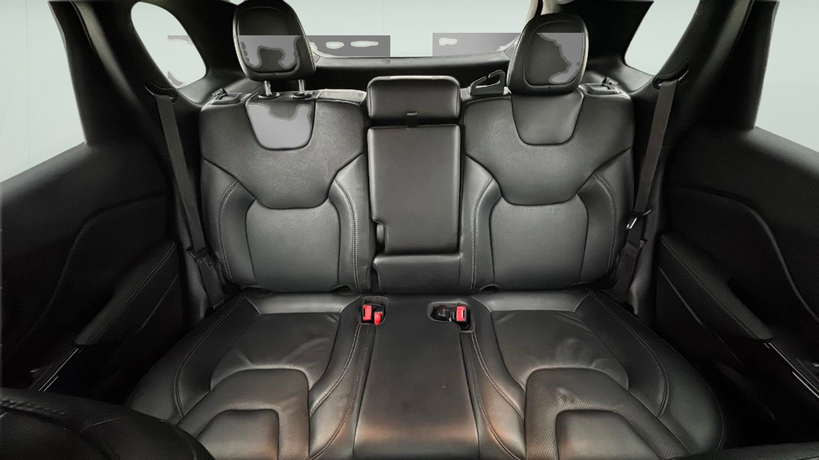 Used 2023 Jeep Cherokee Altitude Lux image 24