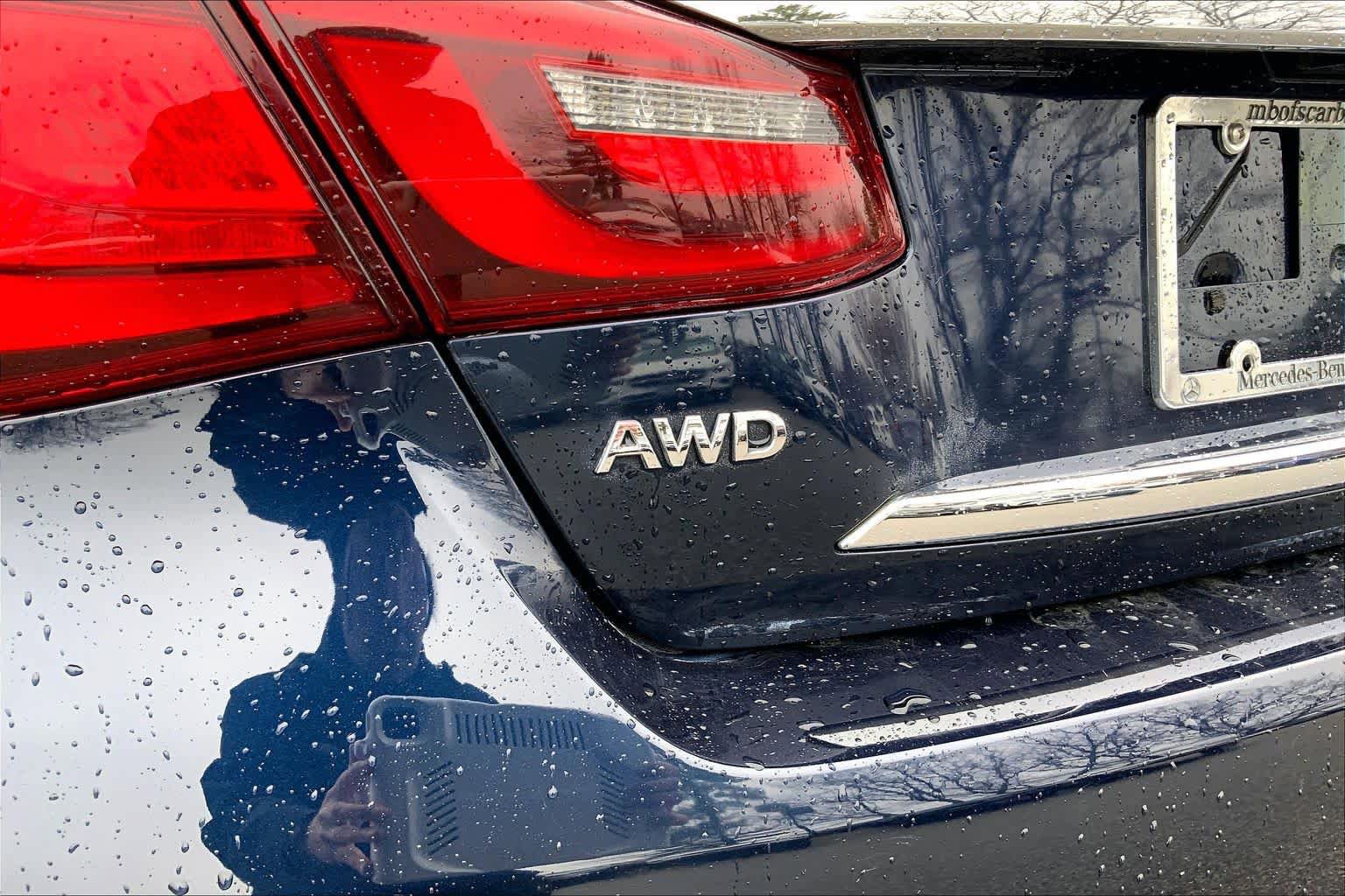 Used 2019 INFINITI Q70 L 3.7 AWD/4WD image 10