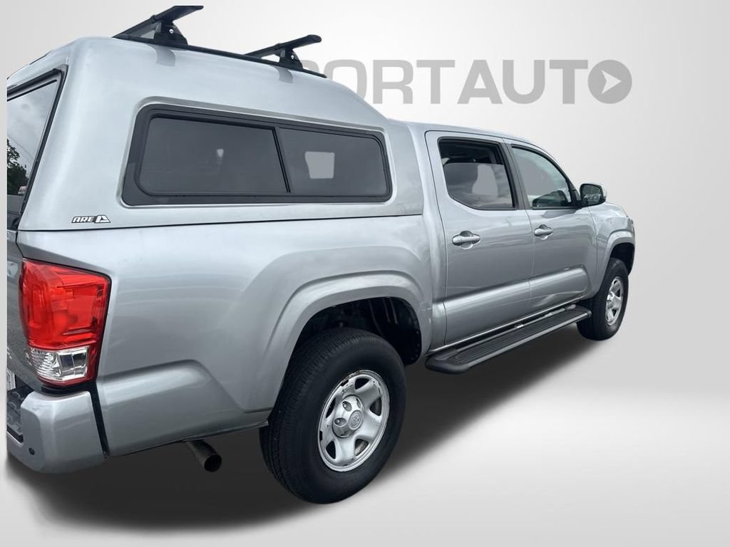Used 2022 Toyota Tacoma SR w/ SR Convenience Package RWD image 7