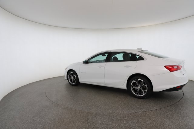 Used 2024 Chevrolet Malibu LT image 9