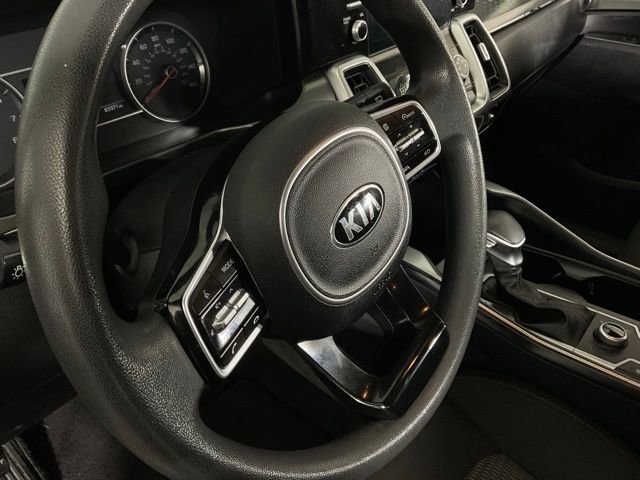 Used 2021 Kia Sorento LX image 19