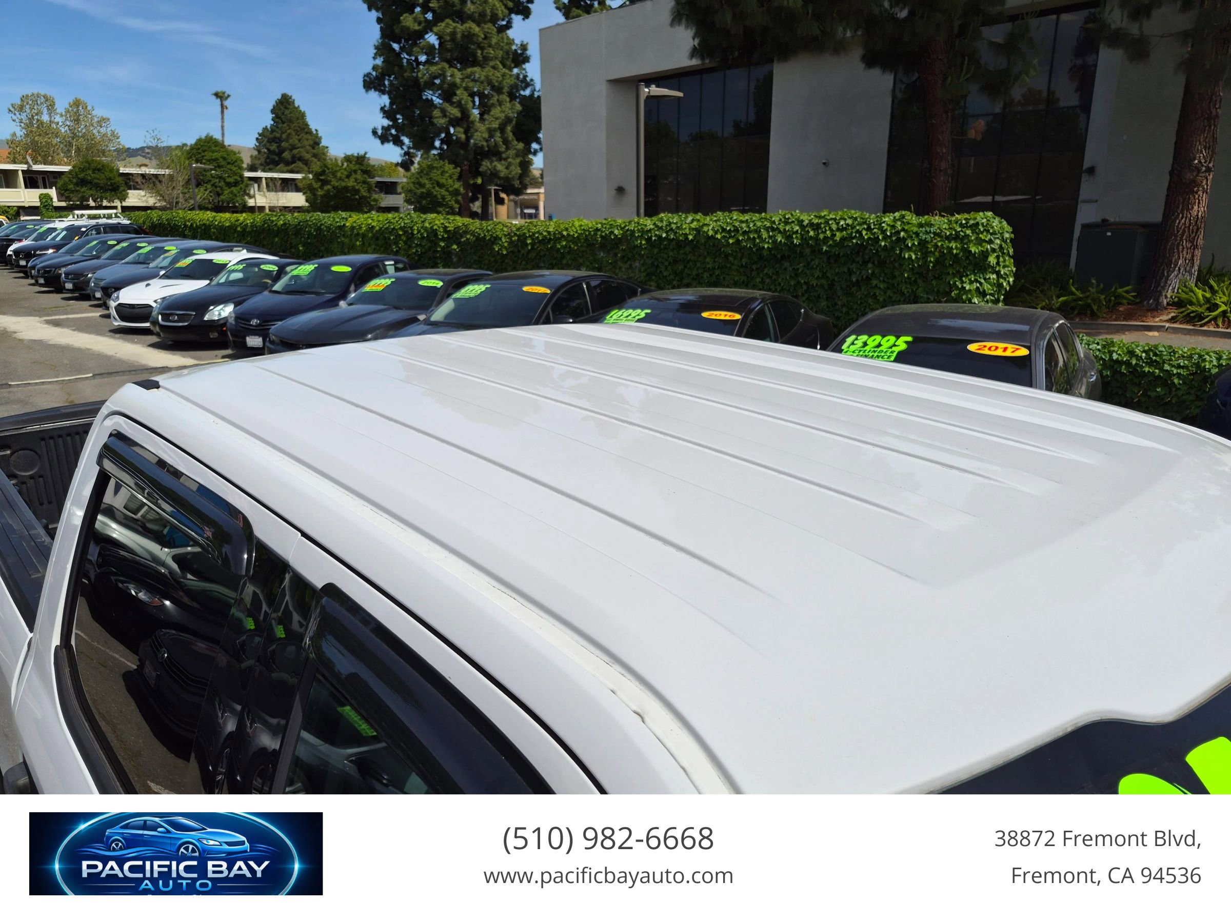 Used 2015 Ford F150 XLT w/ Trailer Tow Package image 9