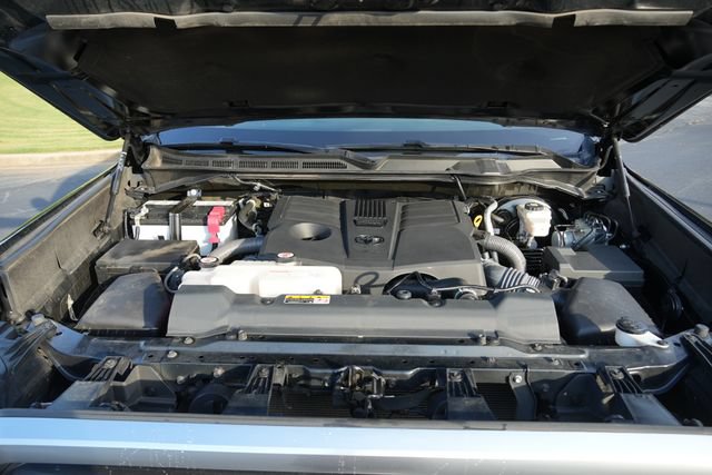 Used 2023 Toyota Tundra Limited w/ Power Package AWD/4WD image 13