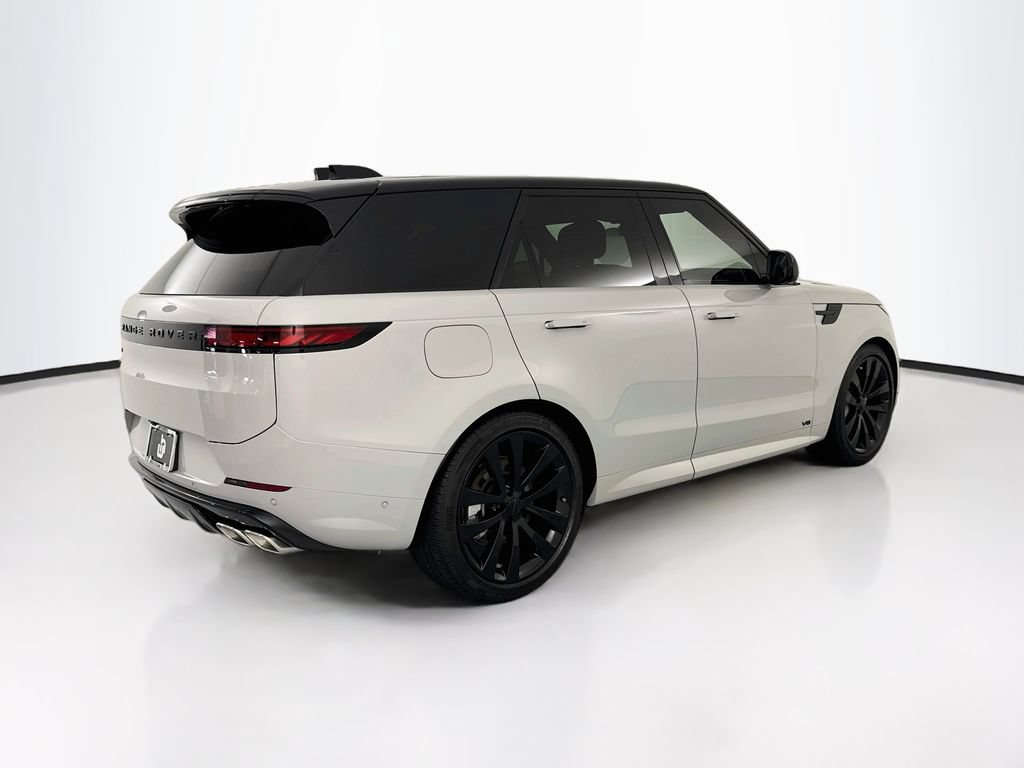 New 2026 Land Rover Range Rover Sport Dynamic SE AWD/4WD image 5