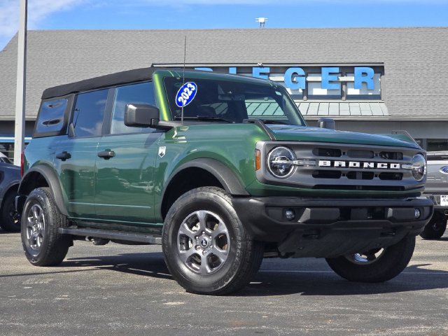 Certified 2023 Ford Bronco Big Bend AWD/4WD image 2