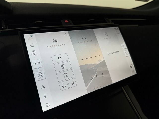 Certified 2026 Land Rover Range Rover Velar S AWD/4WD image 22