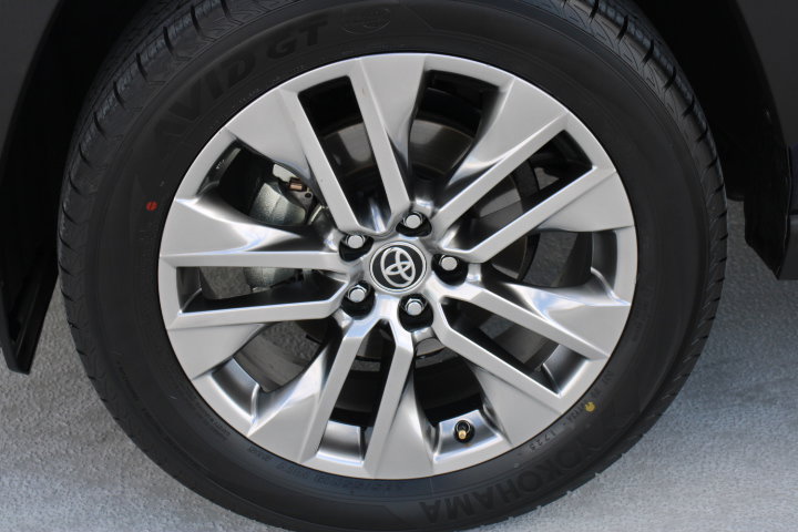 Certified 2022 Toyota RAV4 Limited image 9