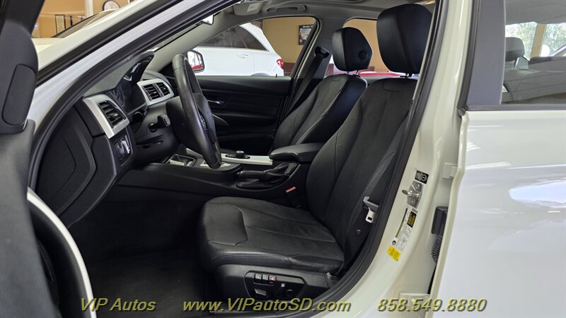 Used 2013 BMW 328i Sedan RWD image 15