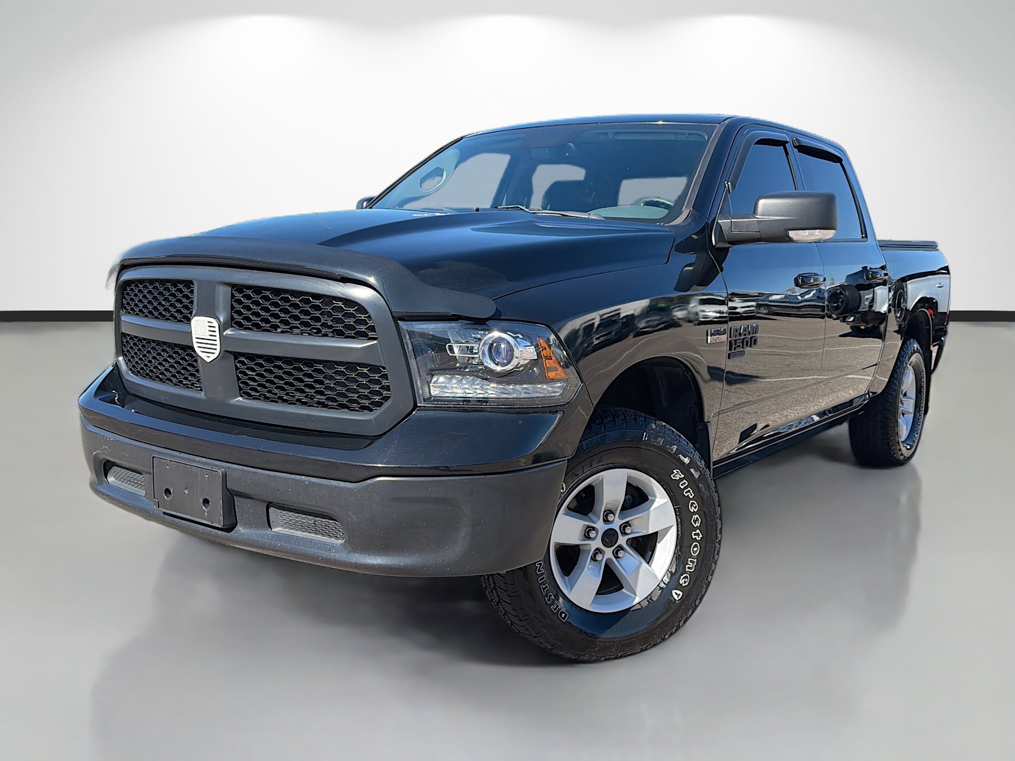 Used 2019 RAM 1500 Classic SLT w/ Luxury Group