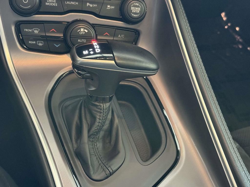 Used 2022 Dodge Challenger R/T Scat Pack RWD image 25