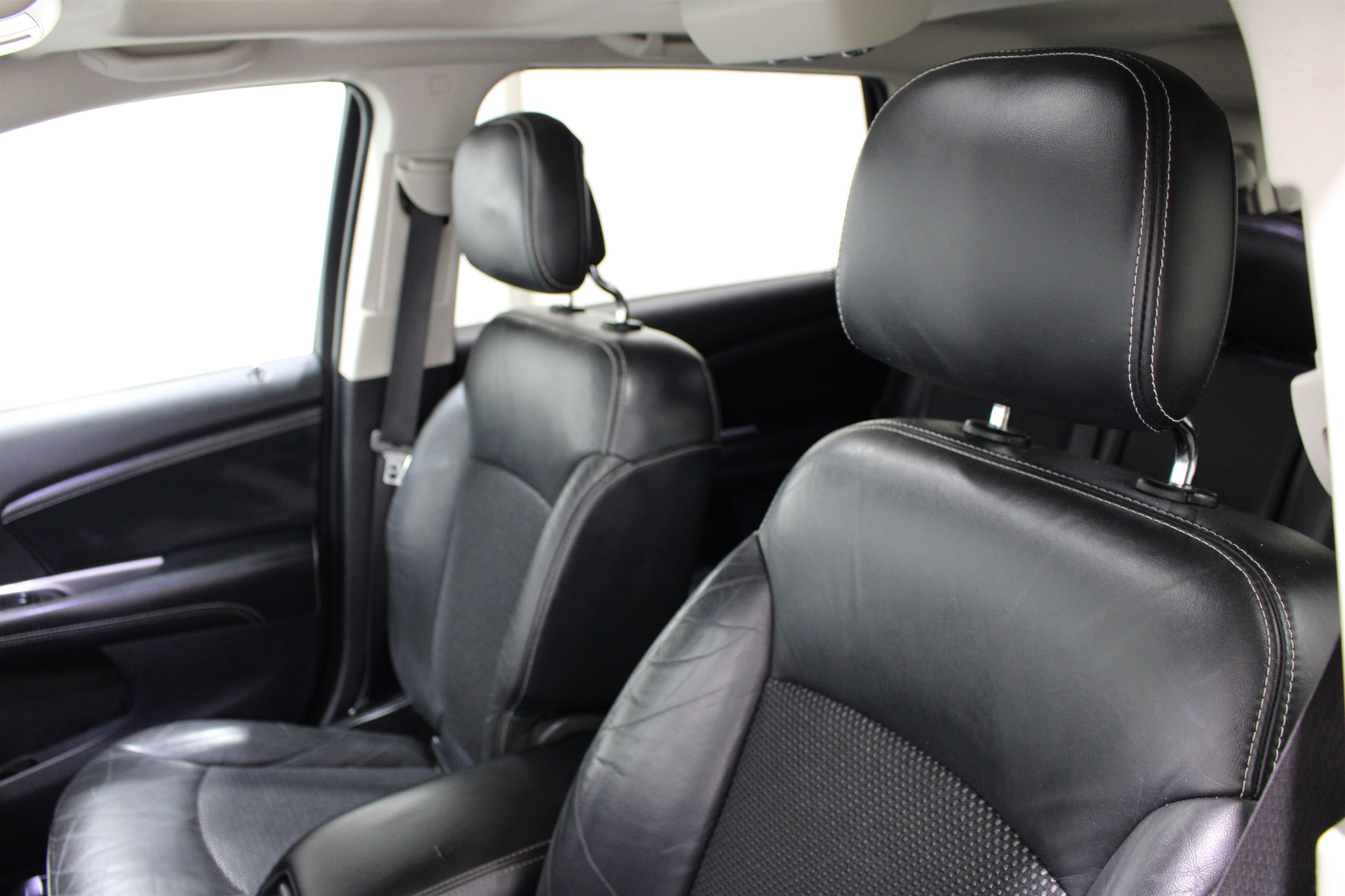 Used 2015 Dodge Journey Crossroad w/ Flexible Seating Group AWD/4WD image 4