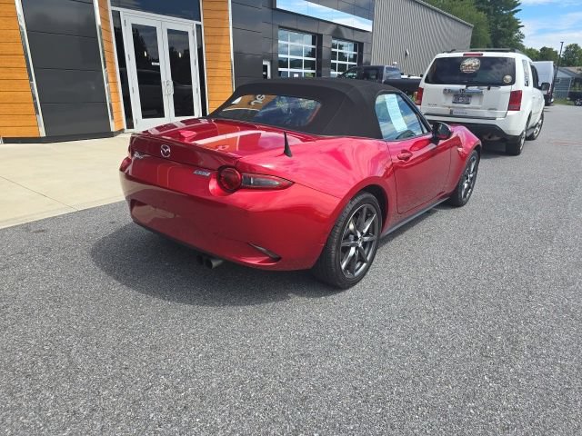 Used 2016 MAZDA MX-5 Miata Grand Touring RWD image 6